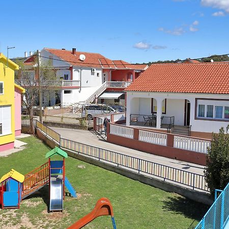 Apartments Ivana Bibinje Bagian luar foto