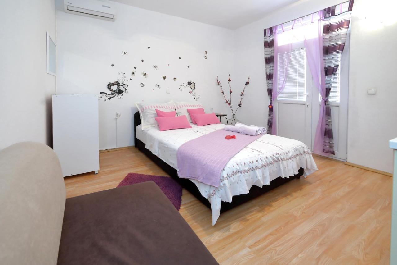 Apartments Ivana Bibinje Bagian luar foto