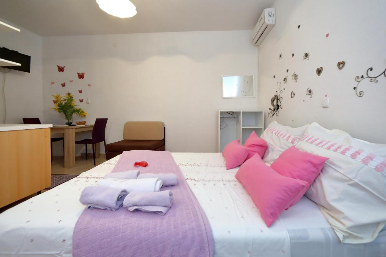 Apartments Ivana Bibinje Bagian luar foto