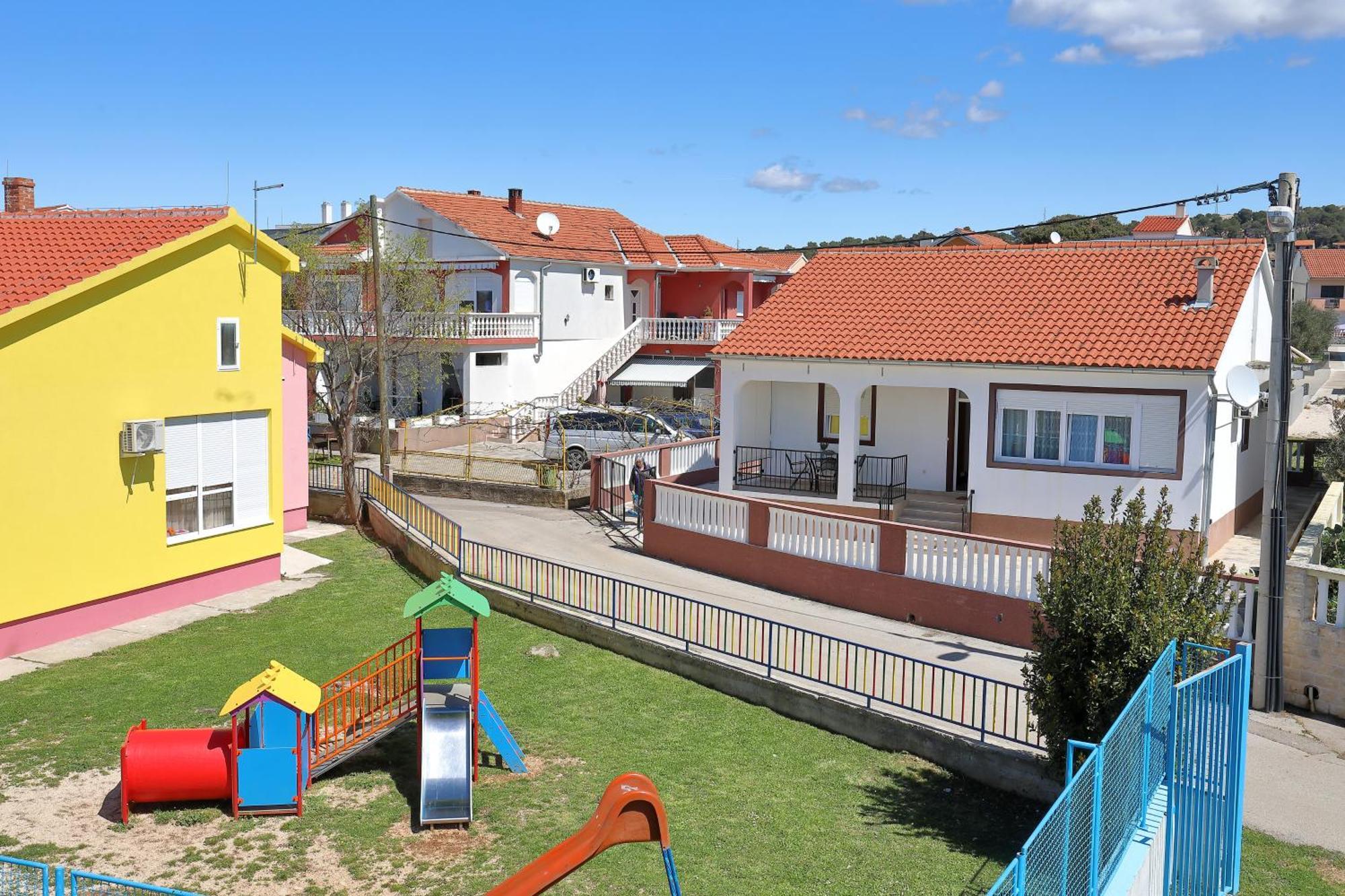 Apartments Ivana Bibinje Bagian luar foto